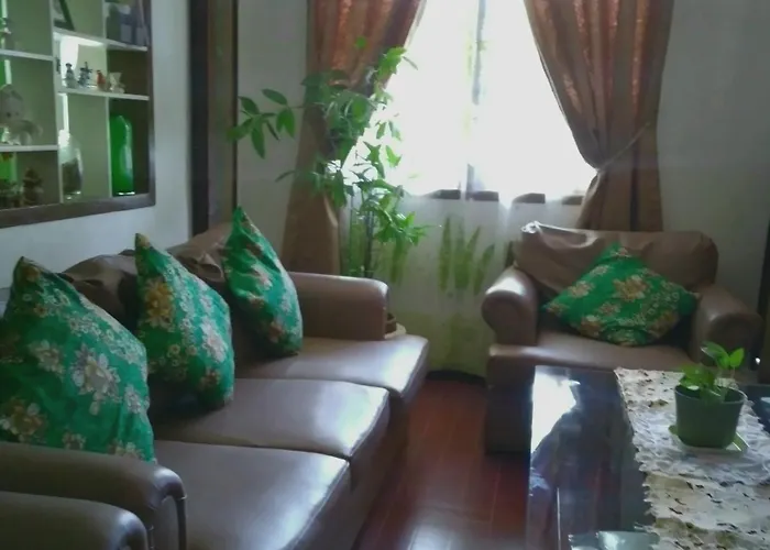 Bed & Breakfast Kitakubo Badian